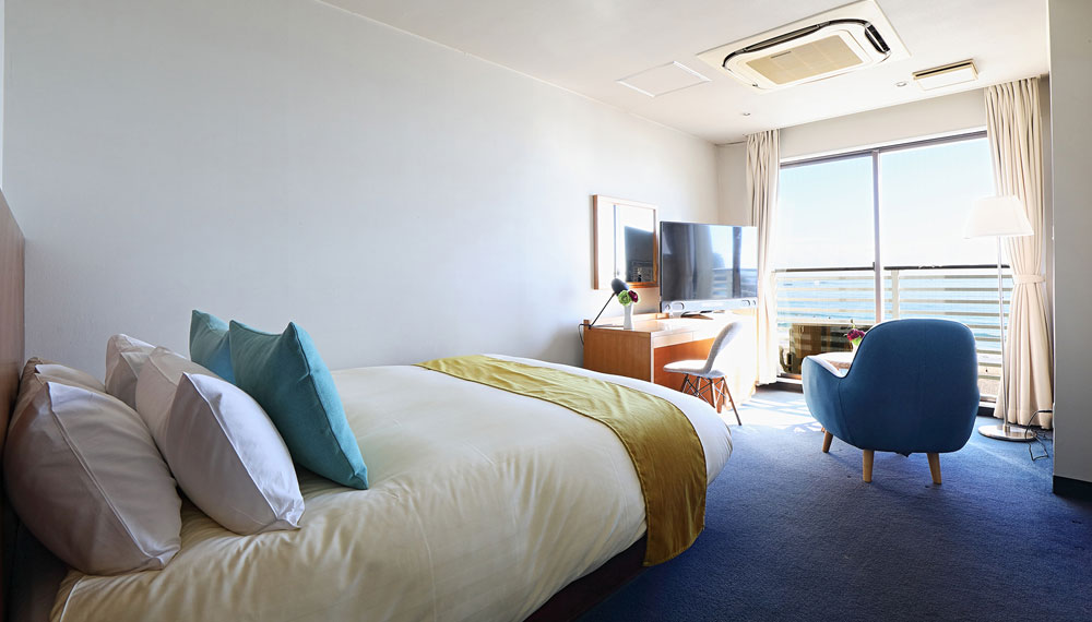 ダブルベッドルーム